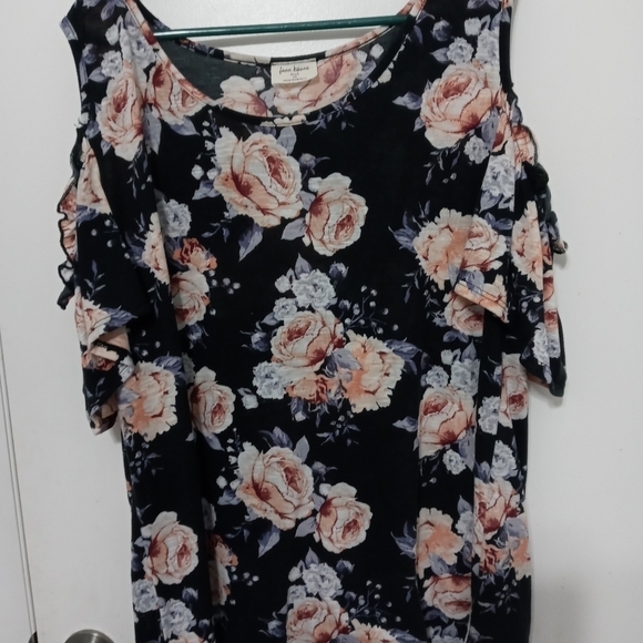 Free Kisses Cold shoulder floral Pullover Blouse - Picture 1 of 8